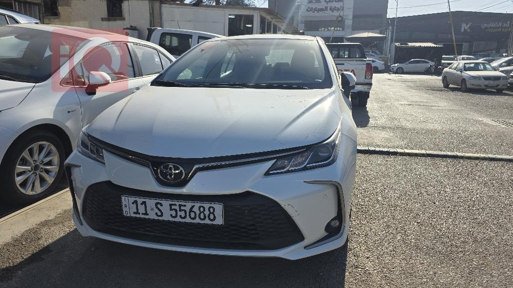 تۆیۆتا کۆرۆلا